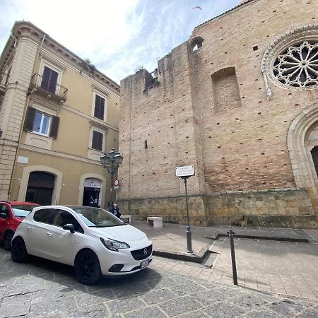 Via Del Corso Apartman Lanciano Kültér fotó